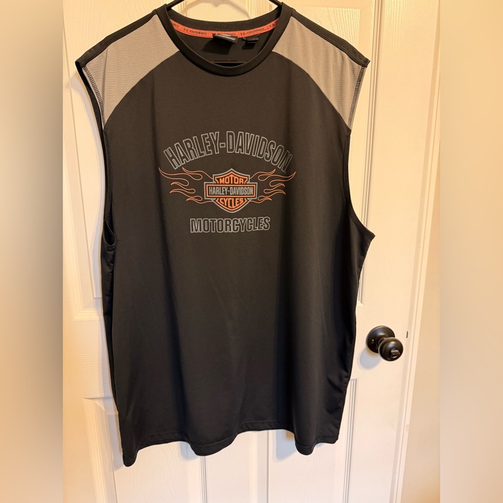Harley-Davidson Black and Gray Men's Tank Top